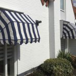 Markiesdoek met volant markies markiezen zonwering zonwerend zonnescherm design ontwerp strepen blauw montage monteren kopen op maat online bestellen zelf doen doe het zelf