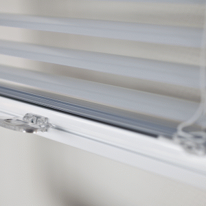 latende jaloezieen jaloezie raamdecoratie gordijn gordijnen inrichting kunststofkozijn kunststof kozijn kozijnen aluminium zonwerend zonwering binnenzonwering raambekleding keje intershades