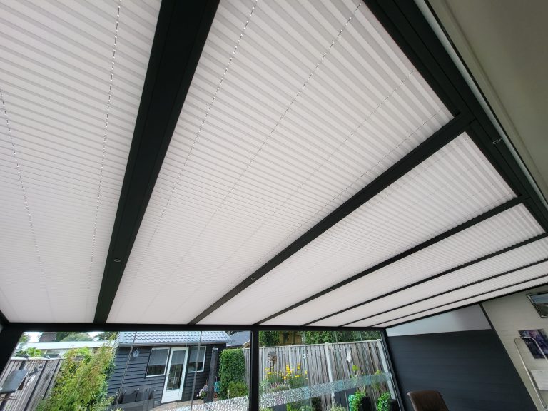 Zonwering voor serre en terrasoverkapping, terrasplissé, raamdecoratie, binnenzonwering zonwering specialist